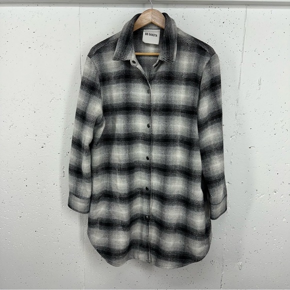 BB Dakota size L-XL Eldridge Black & Gray Long Plaid Button-Up Shirt Jacket - Picture 1 of 14